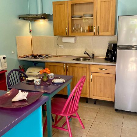 Little Paradise Aruba Vacation Apartments Палм Бич Экстерьер фото